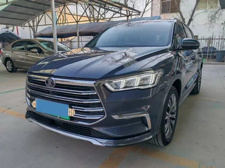 2019 BYD Song Pro 1.5T 160HP L4 6DCT PHEV 15.7KWH