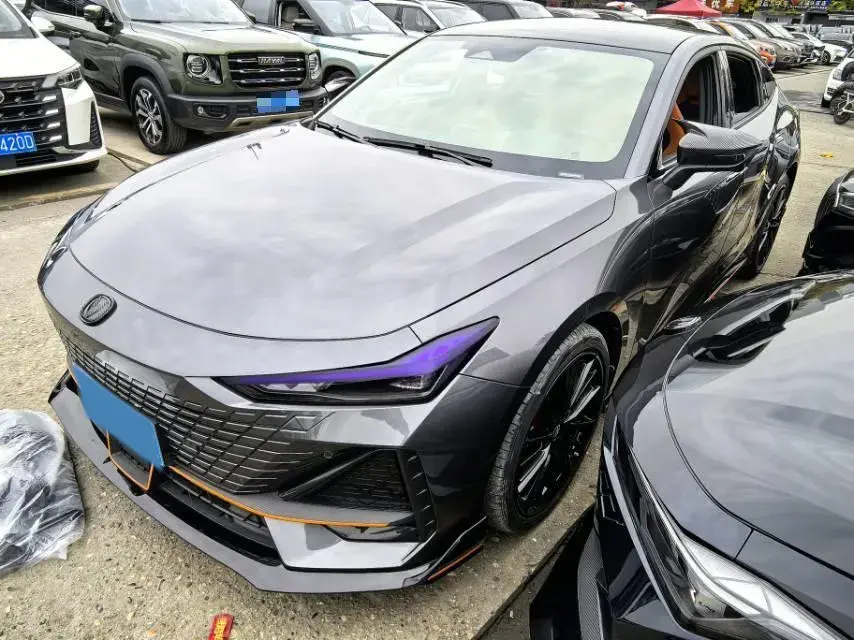 2023 ChangAn UNI-V 1.5T 188HP L4 7DCT