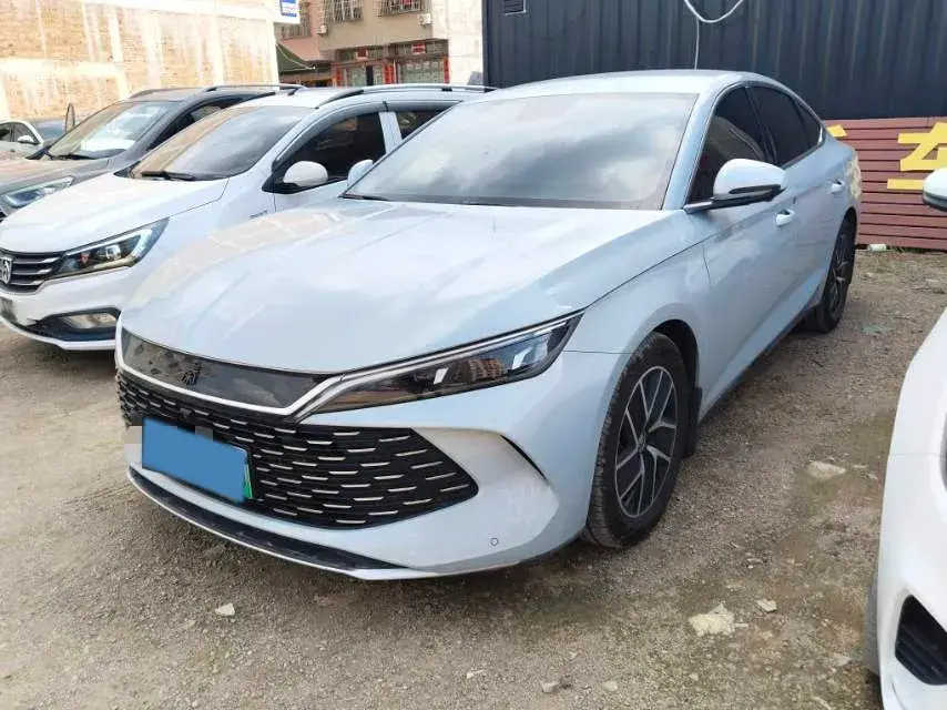 2024 BYD QinL 1.5L 101HP L4 E-CVT PHEV 10.08KWH