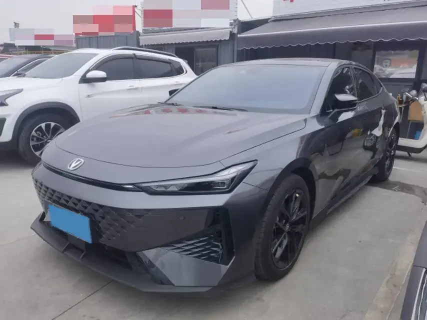 2024 ChangAn UNI-V 1.5T 188HP L4 7DCT