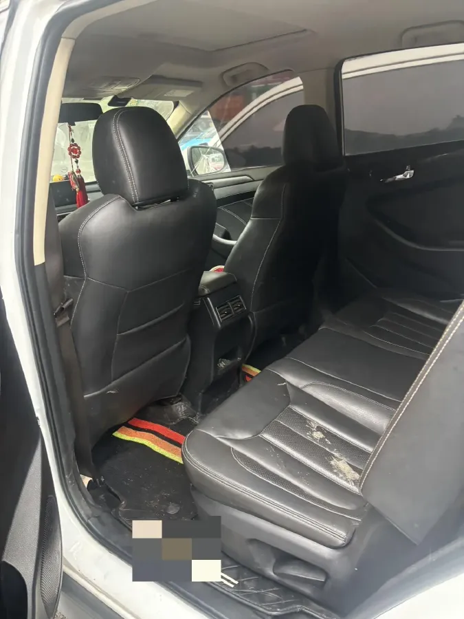 2023 MAXUS D90 Pro 2.0T 218HP L4 8AT,autocango,china used car exporter,china ev exporter,chinese used car exporter,chinese used ev exporter