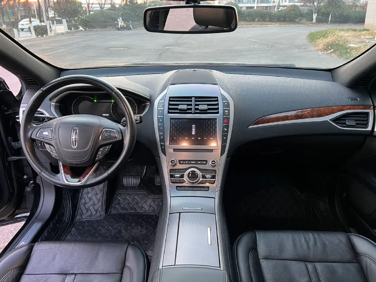 2019 Lincoln MKZ 2.0T 196HP L4 6AT,autocango,china used car exporter,china ev exporter,chinese used car exporter,chinese used ev exporter