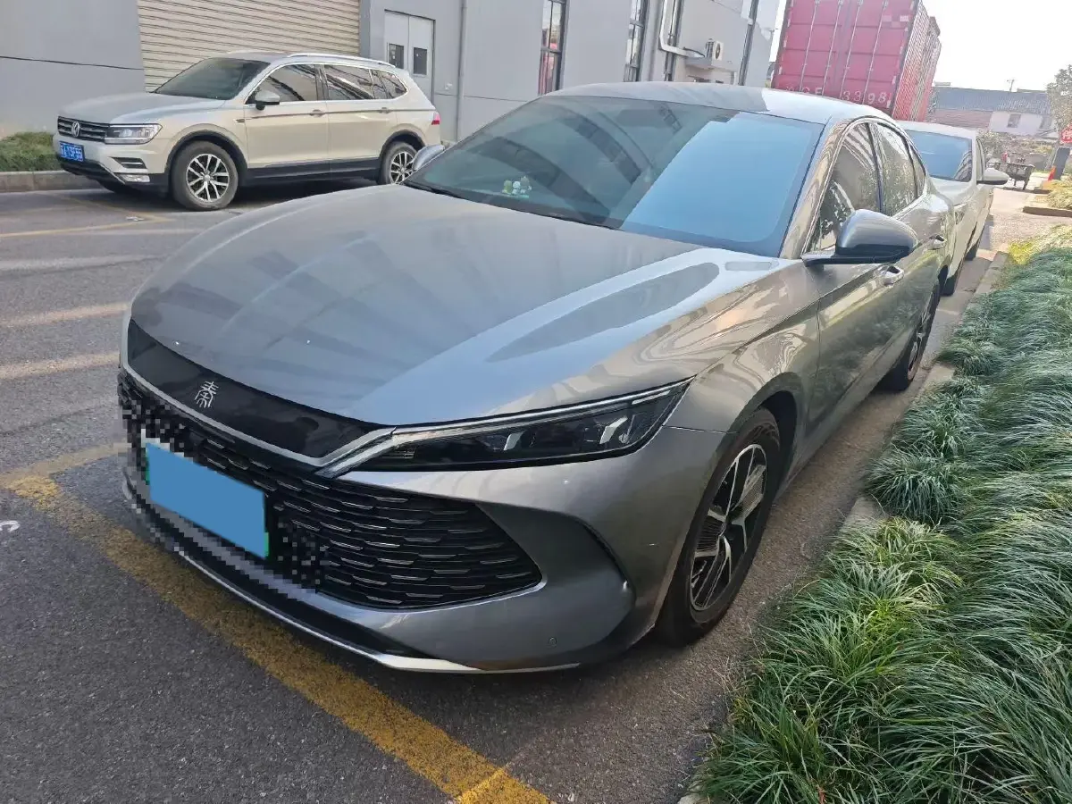 2024 BYD QinL 1.5L 101HP L4 E-CVT PHEV 10.08KWH