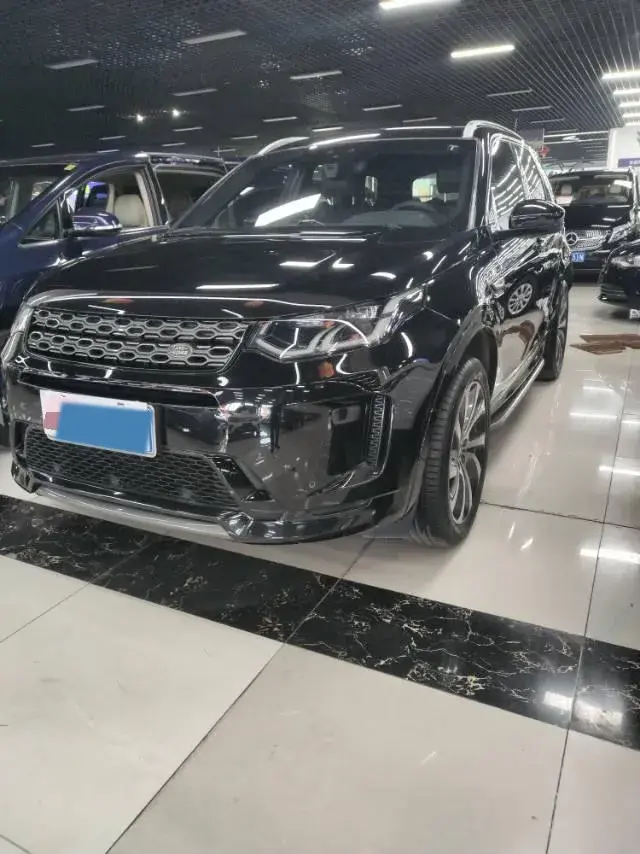 2020 LAND ROVER view 1