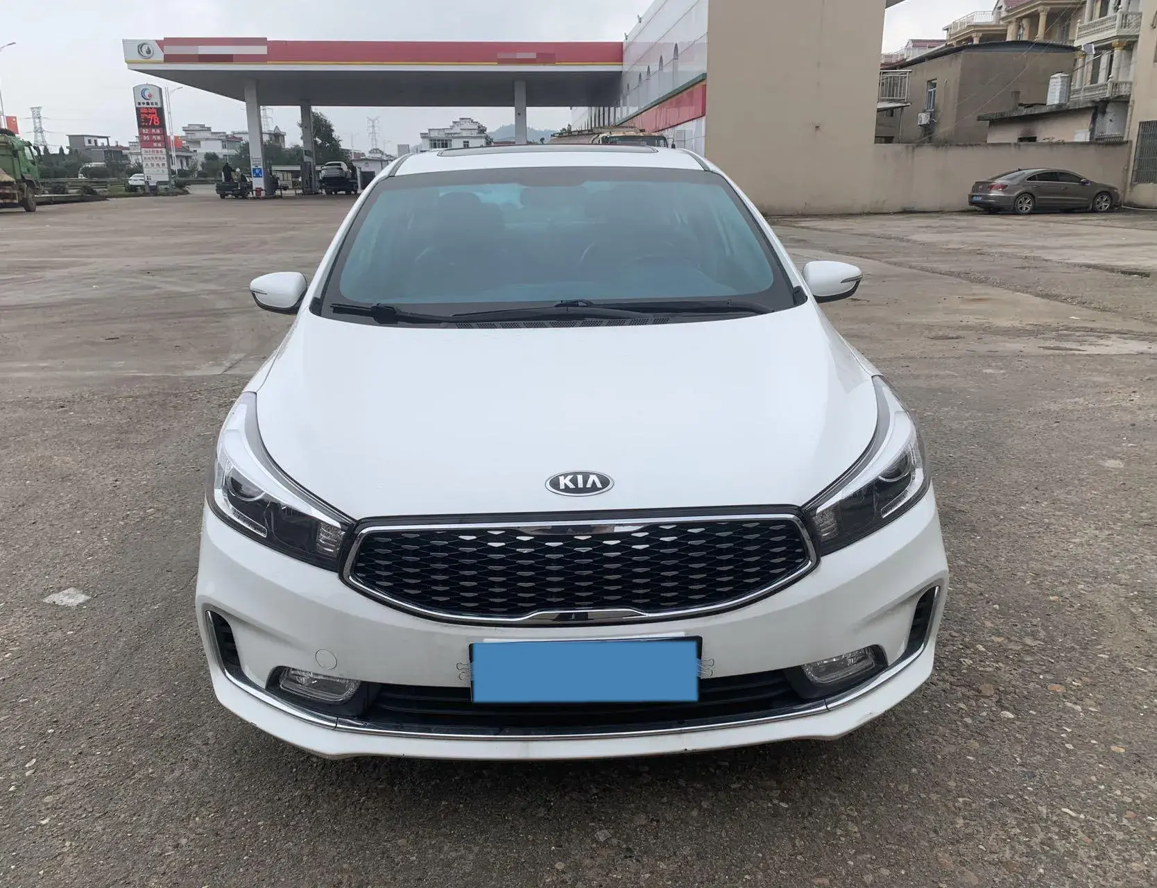 2016 KIA K3 thumbnail 2