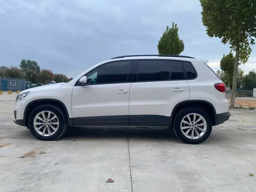 2017 MAXUS T60 thumbnail 2