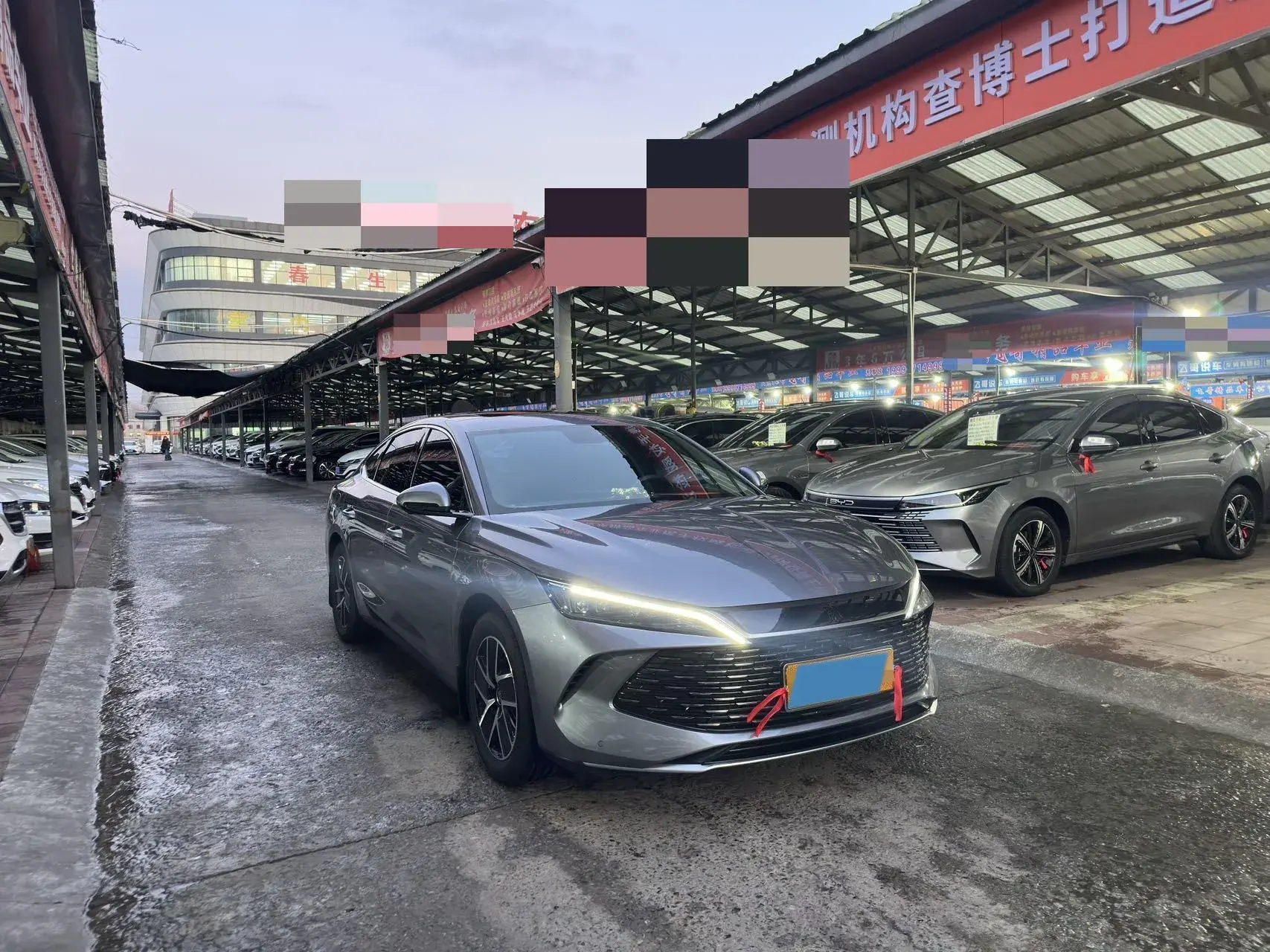 2024 BYD QINL thumbnail 3