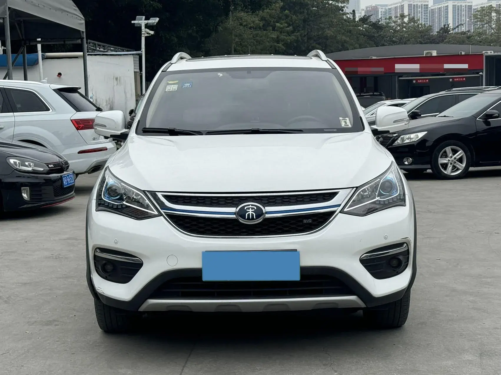 2017 BYD SONG thumbnail 2