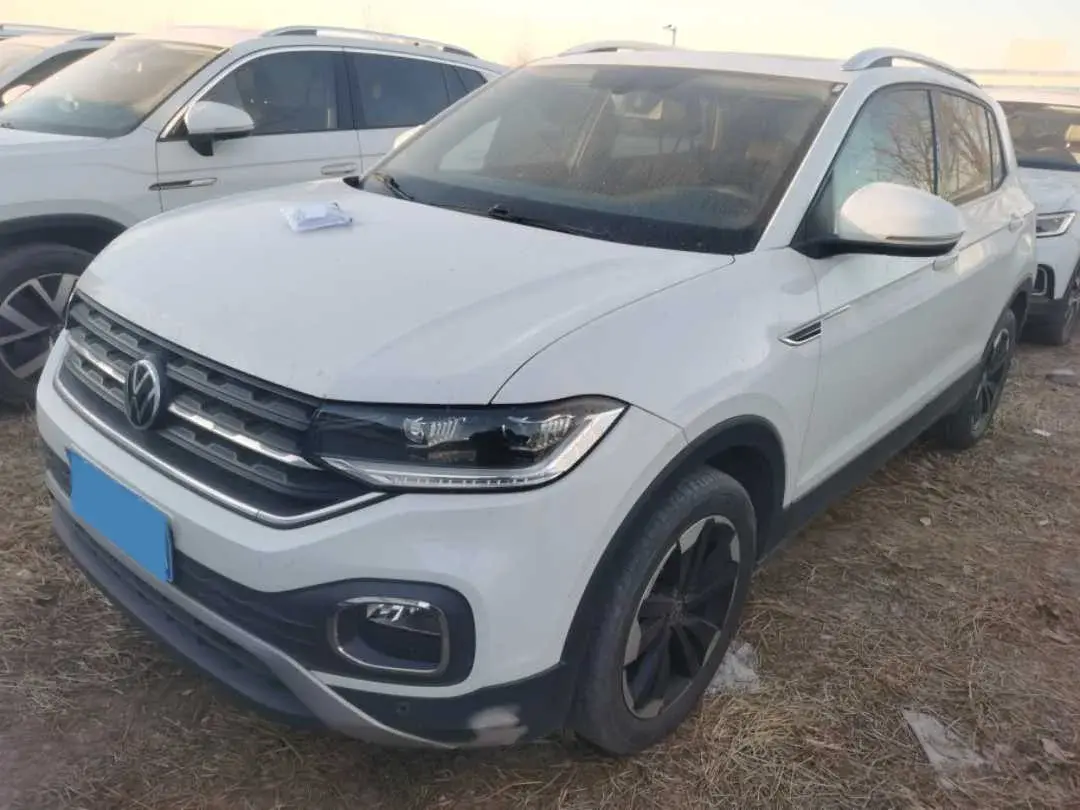 2021 Volkswagen Tacqua 1.2T 116HP L4 7DCT