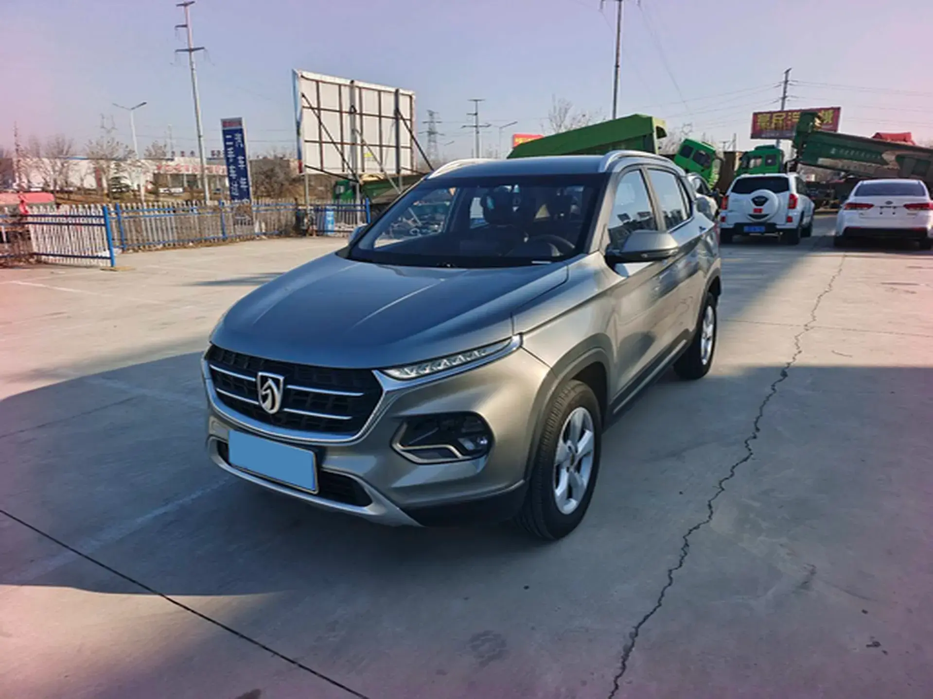 2017 BAOJUN 310W view 1