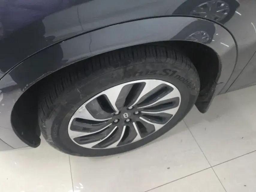 2022 INFINITI Q50L thumbnail 2