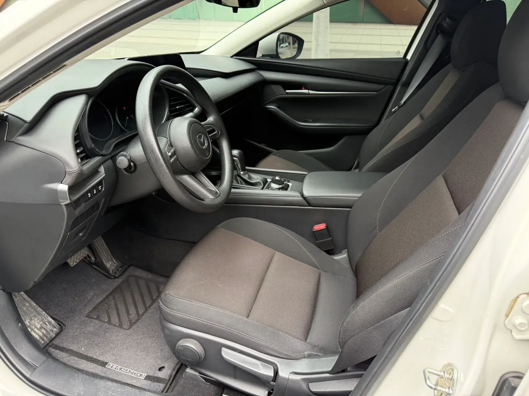 2022 MAZDA 3 thumbnail 4