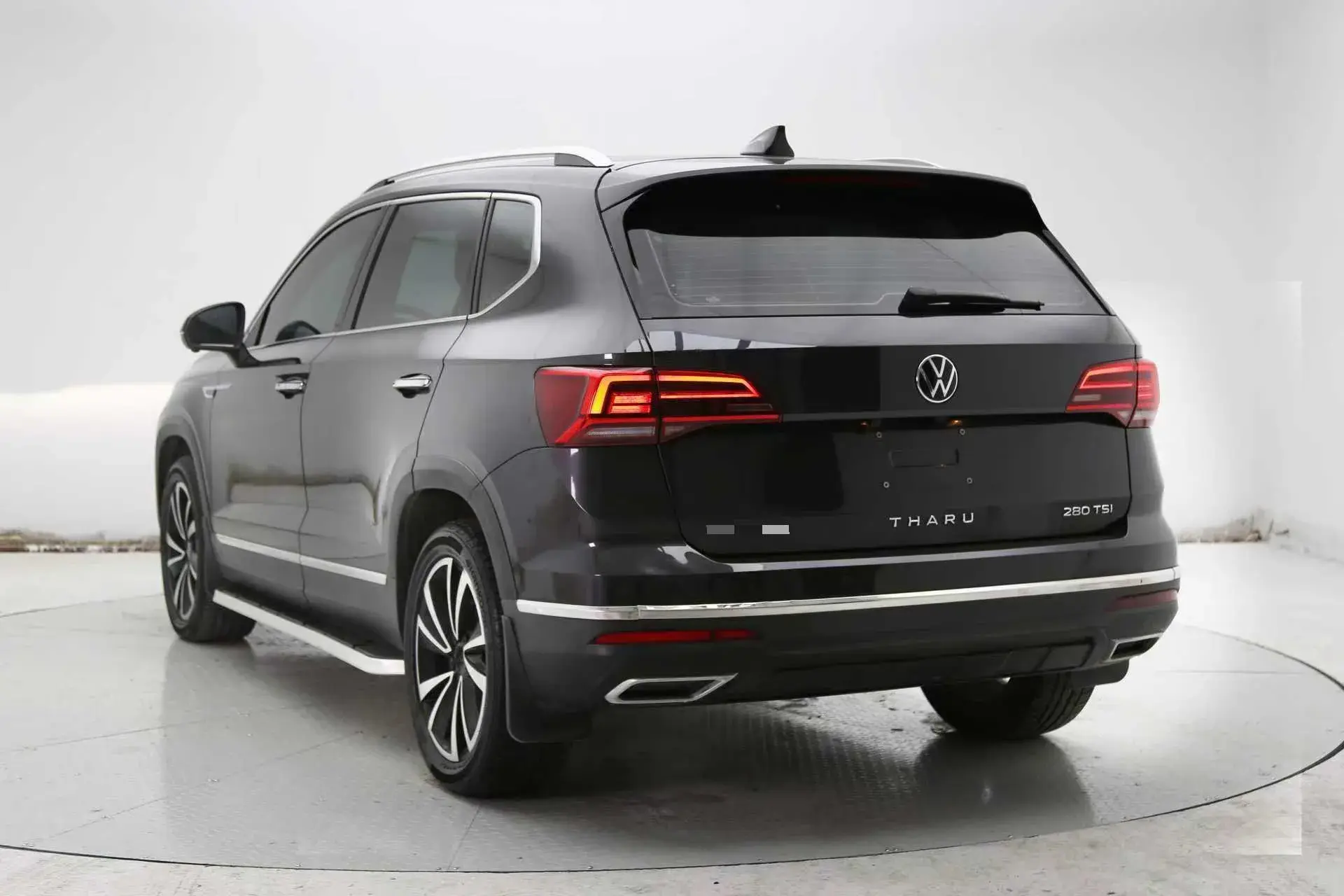 2021 VOLKSWAGEN THARU thumbnail 4