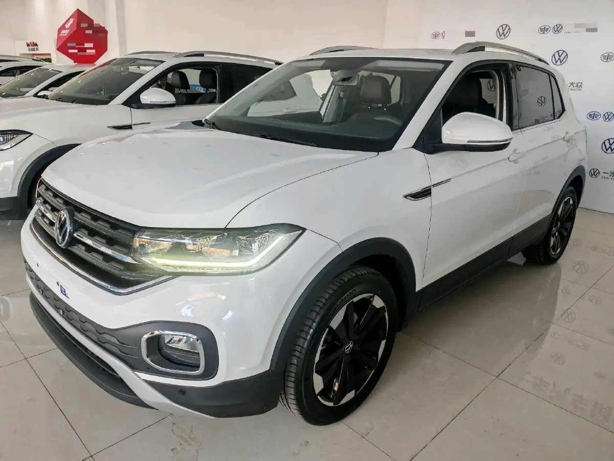 2023 Volkswagen Tacqua 1.2T 116HP L4 7DCT