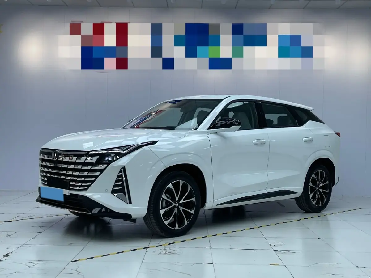 2024 ChangAn UNI-Z 1.5L 98HP L4 E-CVT PHEV 18.4KWH