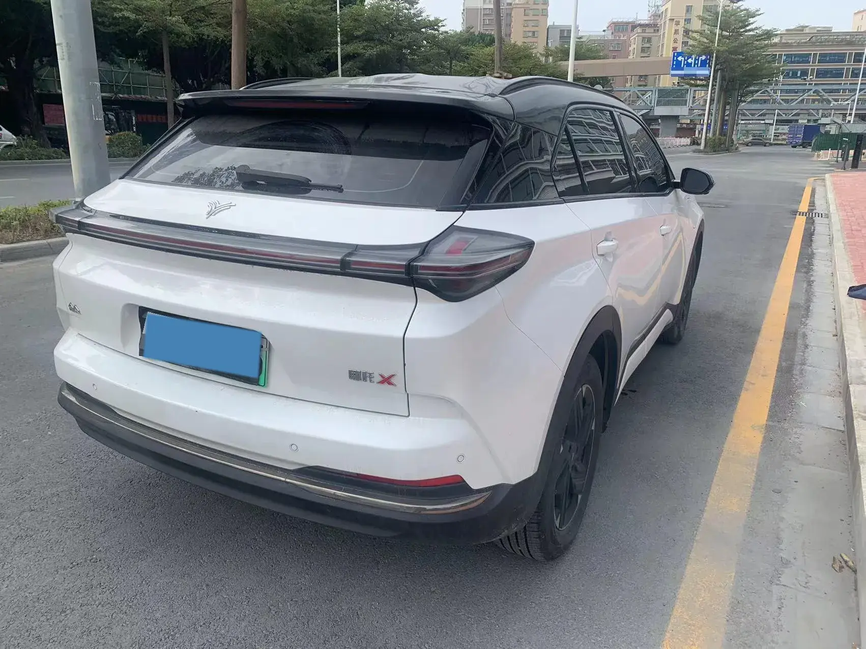 2023 MAXUS G50 thumbnail 2