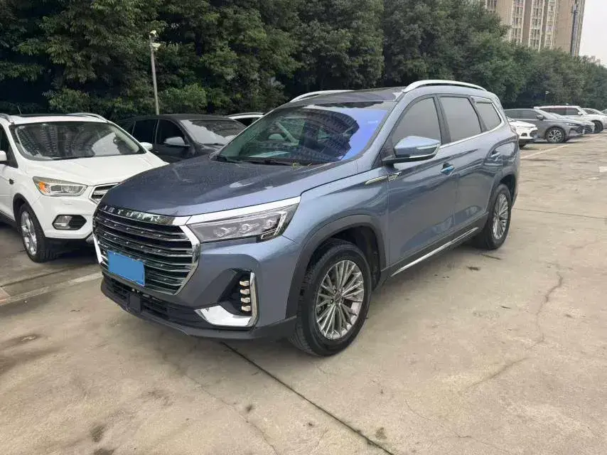 2021 DongFeng Forthing LingZhi Plus 2.0L 133HP L4 6MT