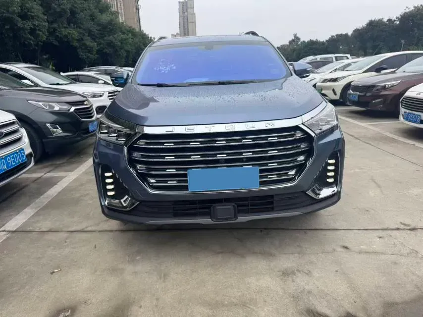 2021 DongFeng Forthing LingZhi Plus 2.0L 133HP L4 6MT,autocango,china used car exporter,china ev exporter,chinese used car exporter,chinese used ev exporter