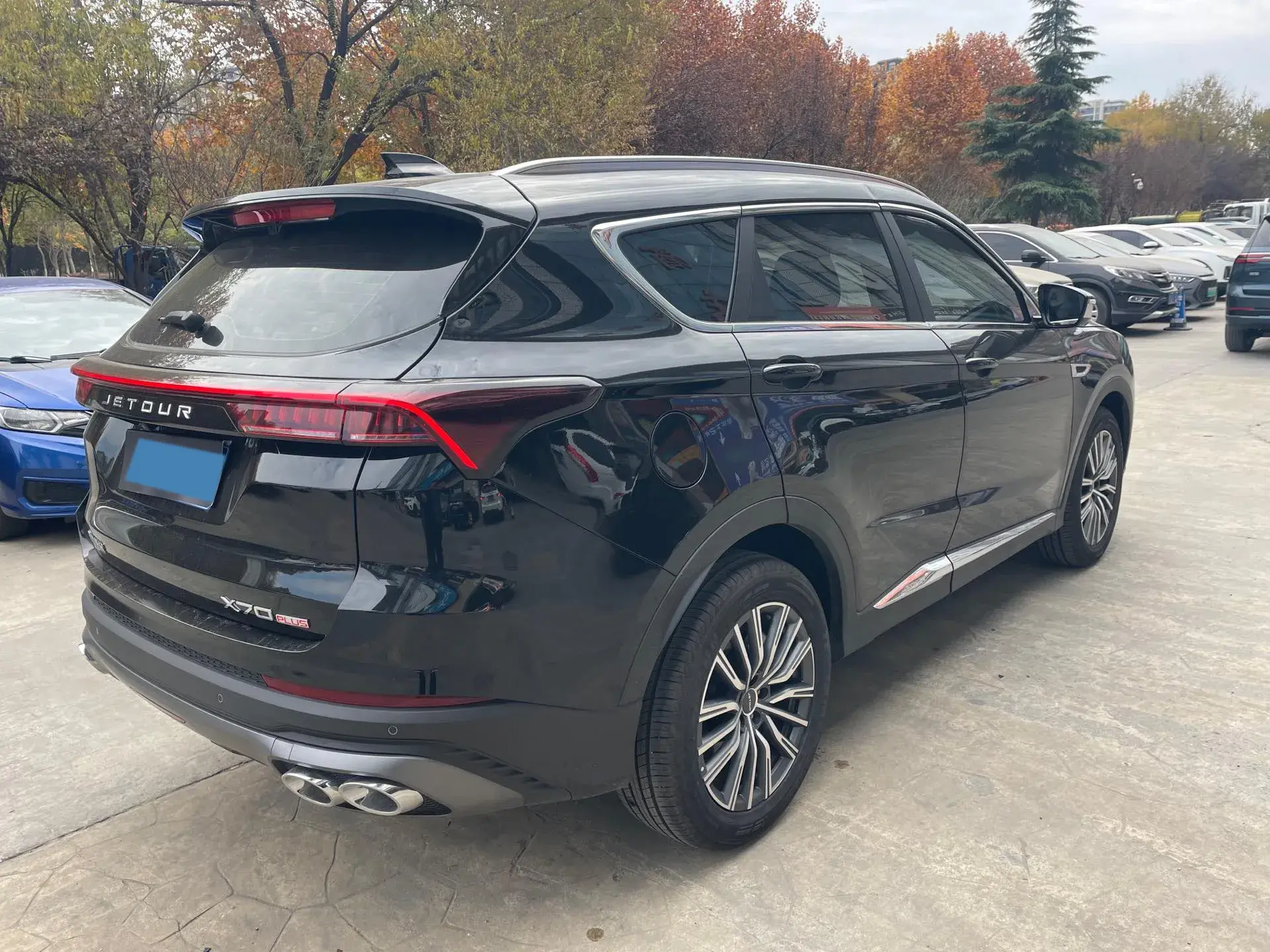 2023 JETOUR X70 thumbnail 4