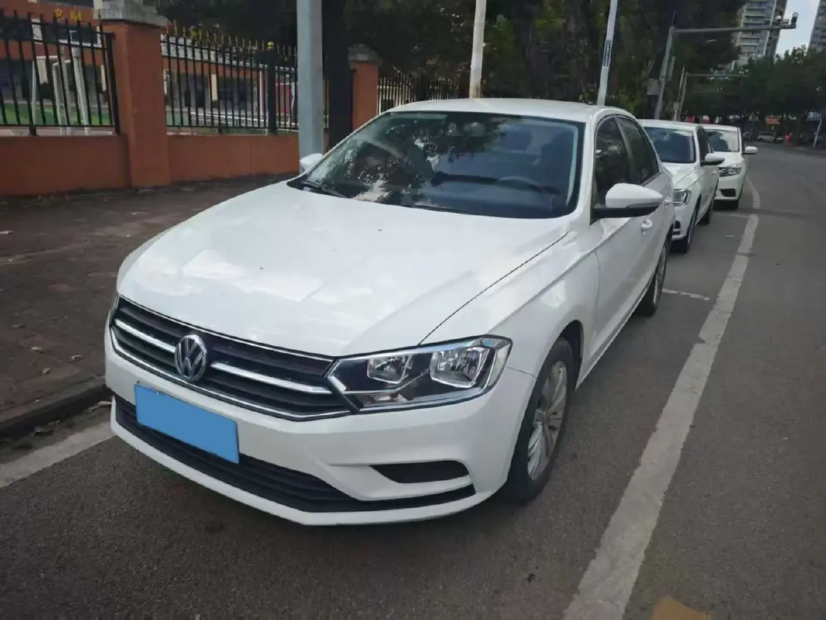 2019 Volkswagen Bora 1.5L 112HP L4 6AT