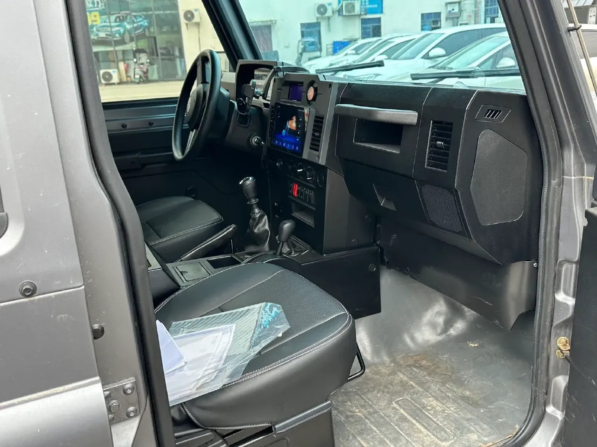 2023 BAW 212 2.4T 211HP L4 6MT,autocango,china used car exporter,china ev exporter,chinese used car exporter,chinese used ev exporter