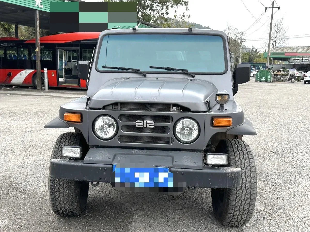 2023 BAW 212 2.4T 211HP L4 6MT,autocango,china used car exporter,china ev exporter,chinese used car exporter,chinese used ev exporter