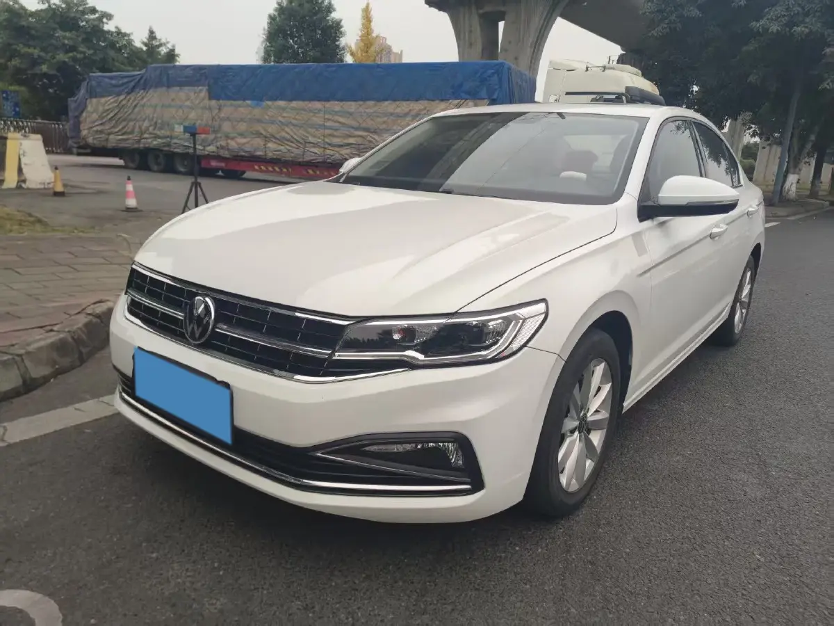 2021 Volkswagen Bora 1.2T 116HP L4 7DCT