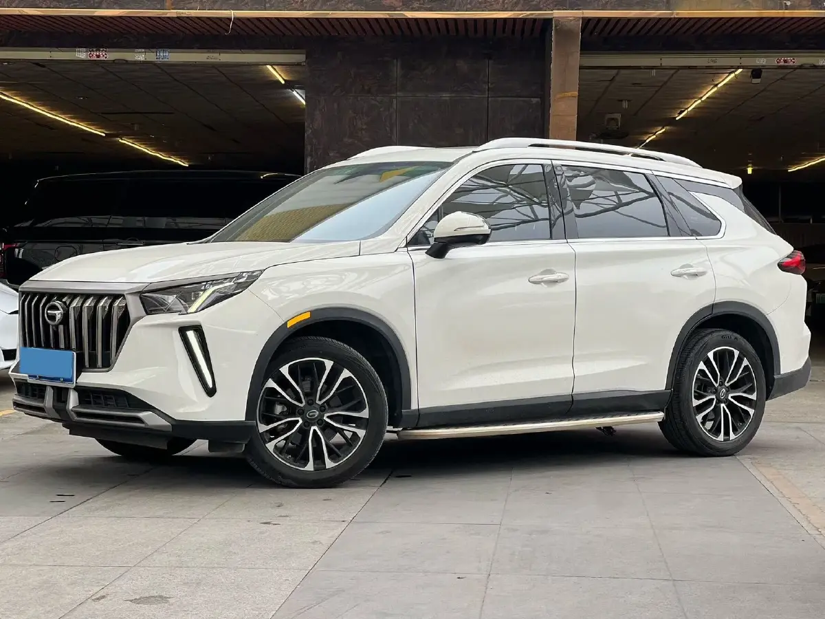 2022 GAC Trumpchi GS4 Plus 2.0T 252HP L4 6AT