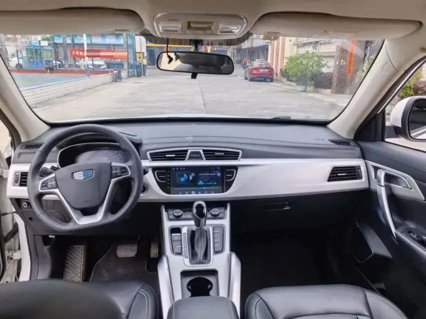 2018 GEELY AZKARRA thumbnail 4