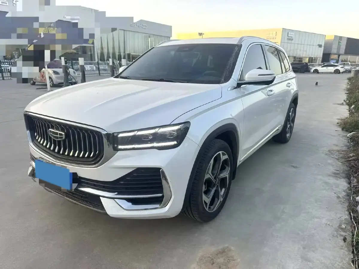 2024 Geely Monjaro 2.0T 238HP L4 8AT