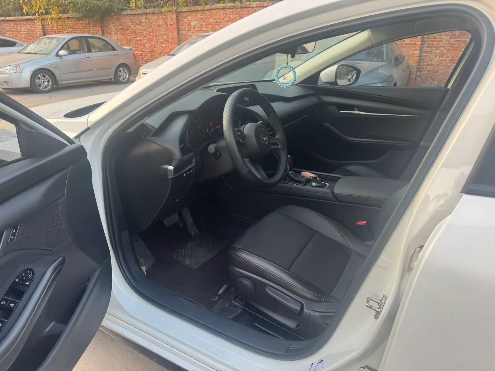 2022 MAZDA 3 thumbnail 4