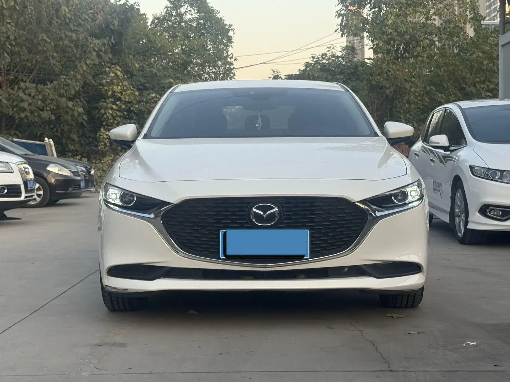 2022 MAZDA 3 thumbnail 2