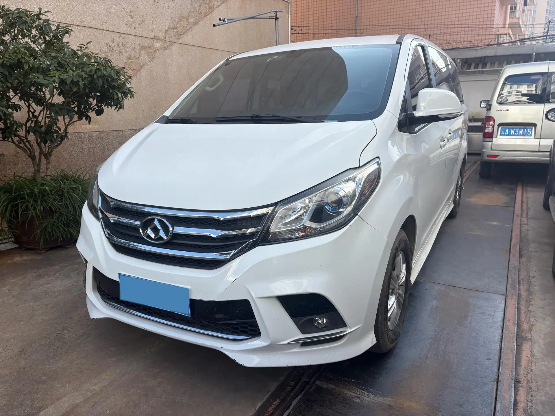 2018 MAXUS G10 view 1