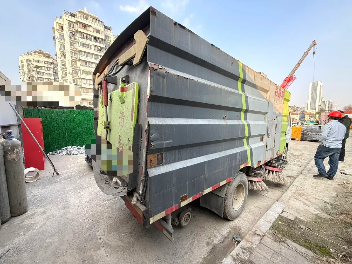 2007 DongFeng Forthing LingZhi 2.4L 126HP L4 5MT,autocango,china used car exporter,china ev exporter,chinese used car exporter,chinese used ev exporter