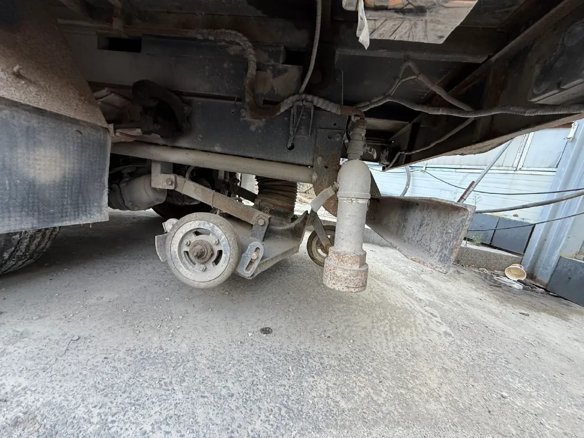 2007 DongFeng Forthing LingZhi 2.4L 126HP L4 5MT,autocango,china used car exporter,china ev exporter,chinese used car exporter,chinese used ev exporter