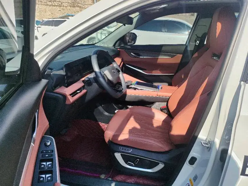 2024 CHANGAN CS75 thumbnail 4