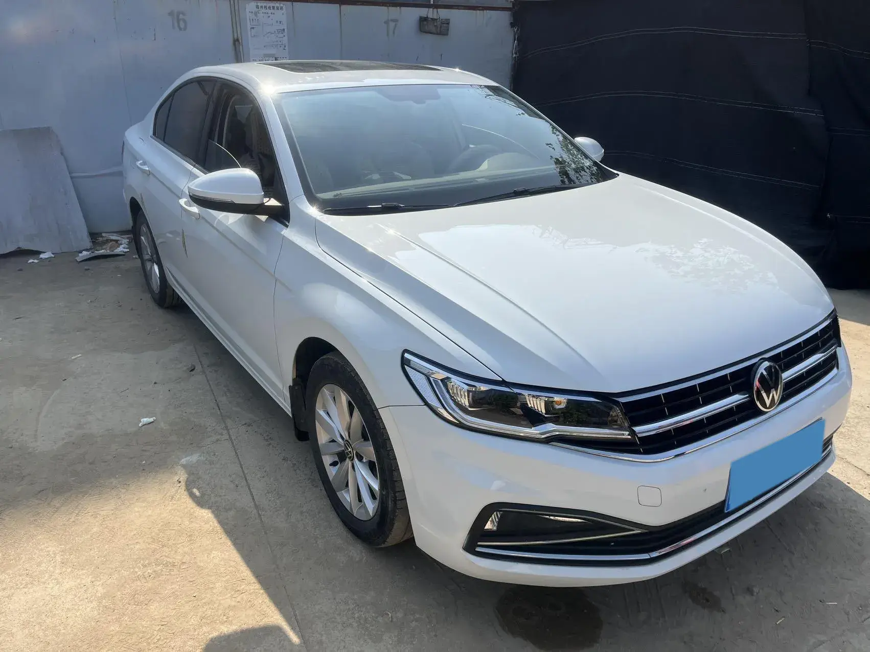 2021 VOLKSWAGEN BORA thumbnail 2