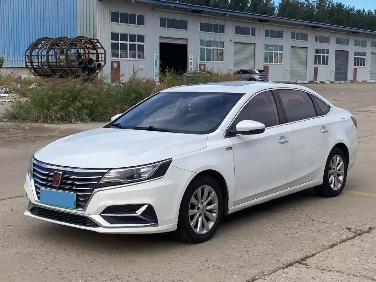2017 Roewe i6 1.0T 125HP L3 2AT PHEV