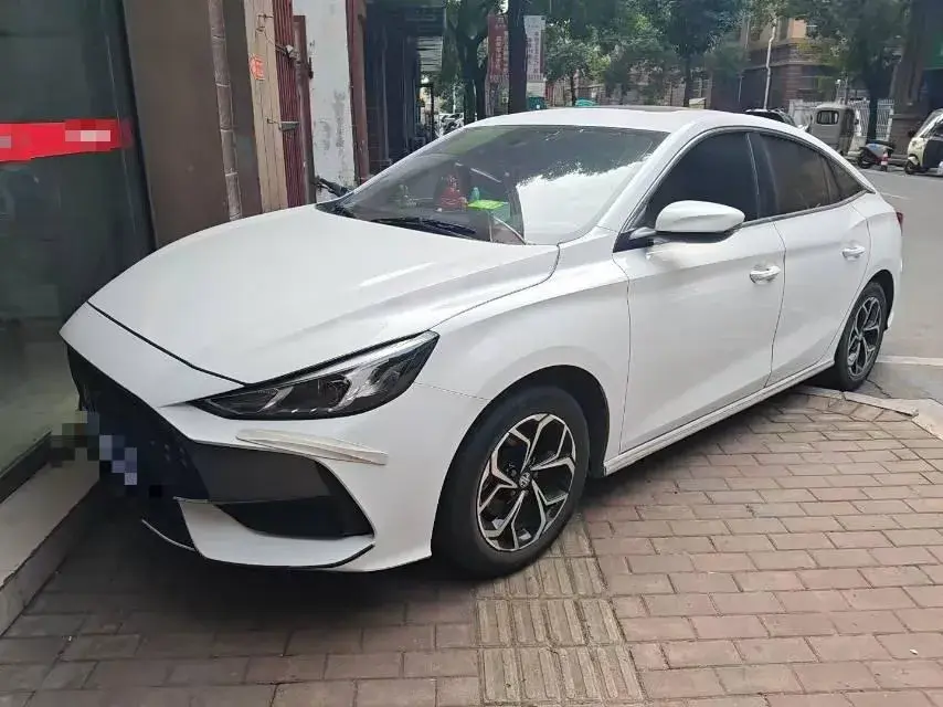 2021 MG 5 1.5L 120HP L4 CVT