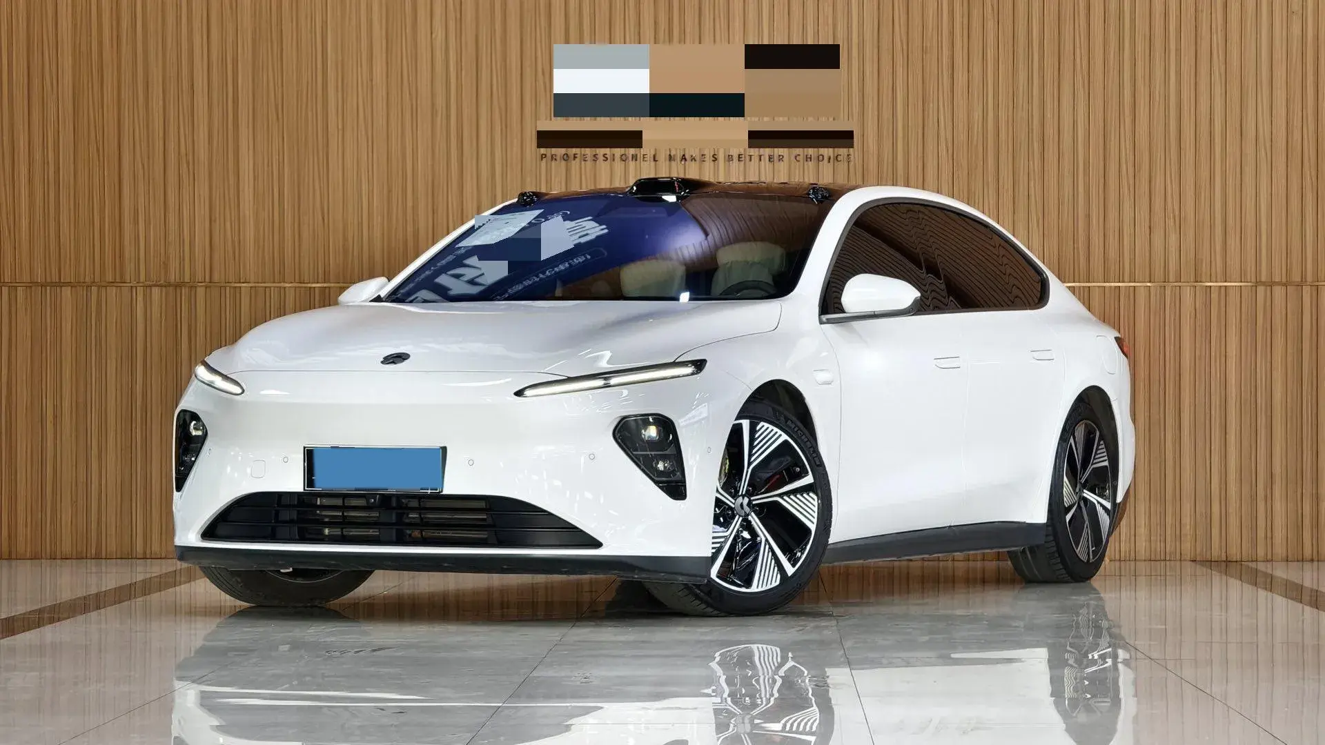 2021 VOLKSWAGEN ID.6 view 1