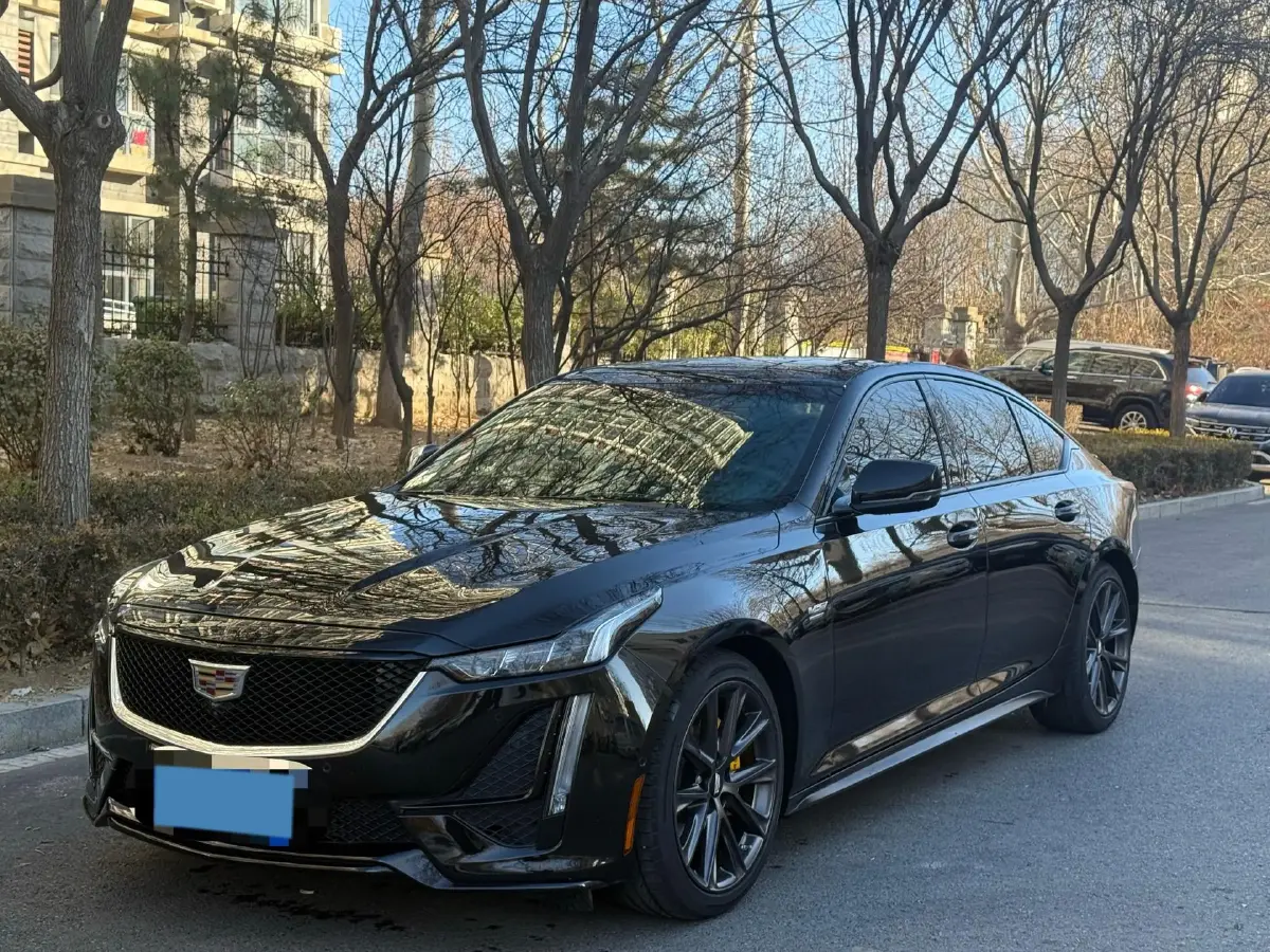 2021 Cadillac CT5 2.0T 237HP L4 10AT