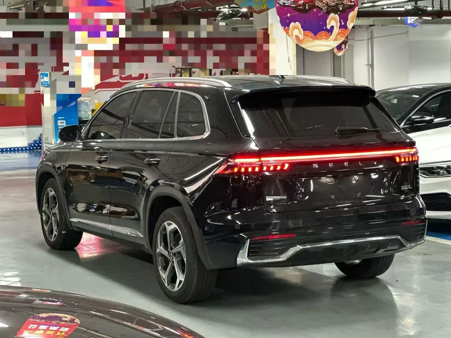 2024 GEELY MONJARO thumbnail 4