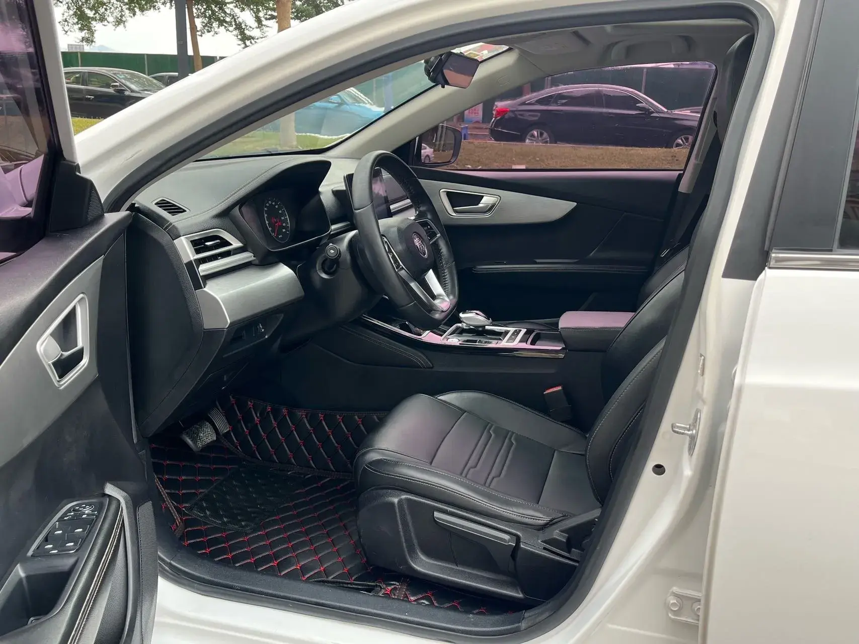 2021 BYD QIN thumbnail 4