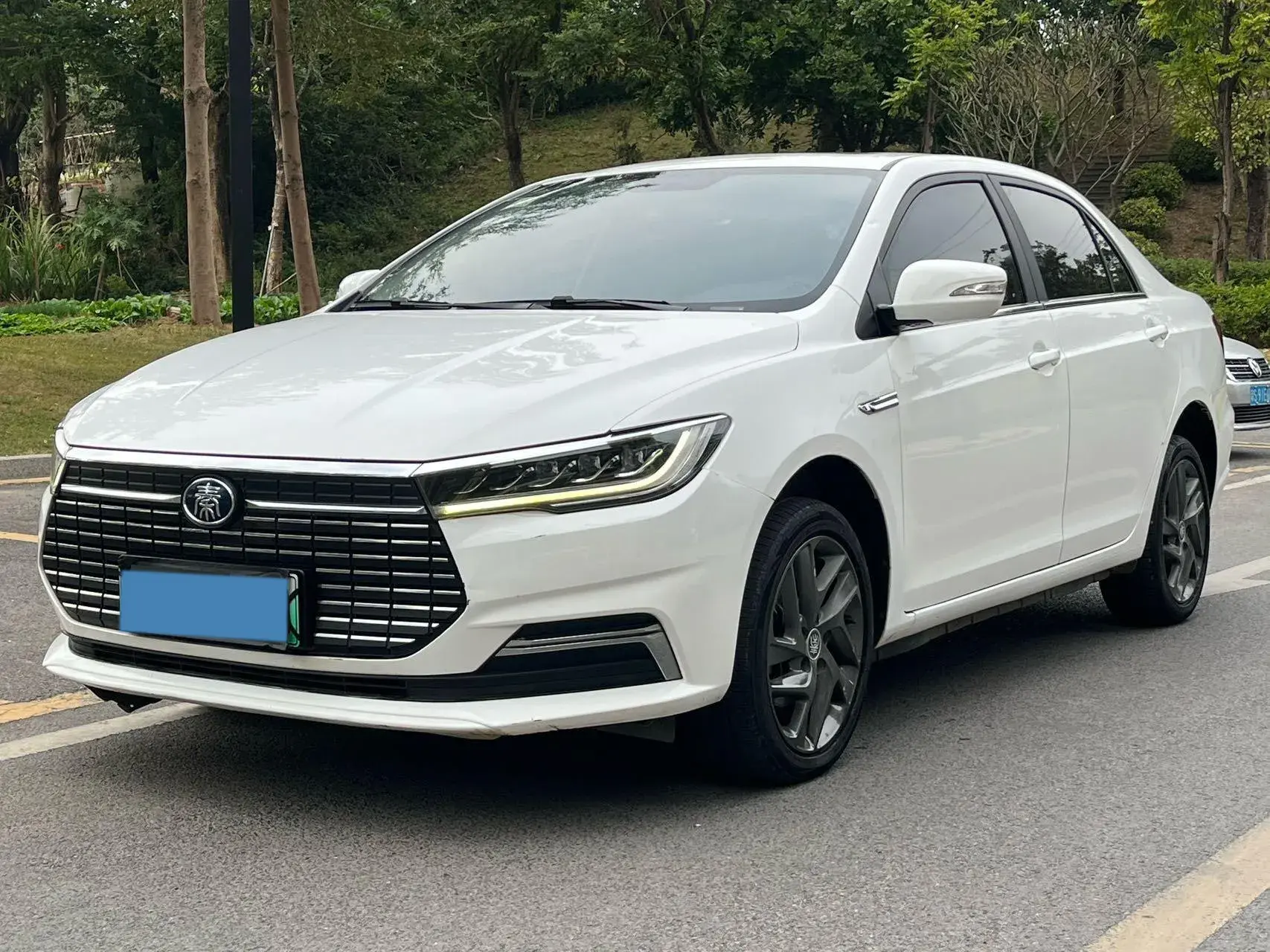 2021 BYD QIN view 1