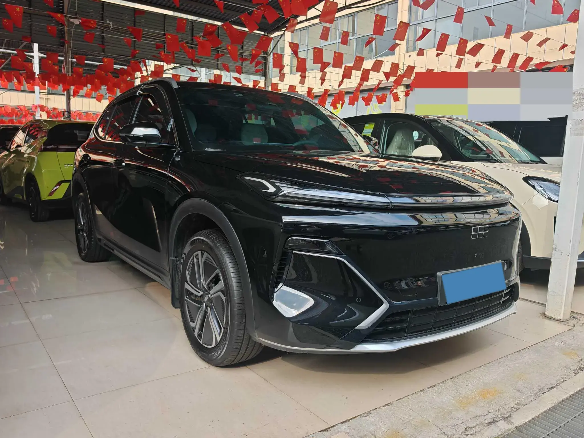 2025 BYD SEA thumbnail 3