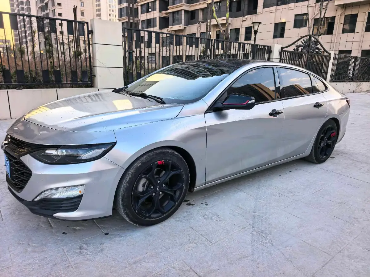 2019 Chevrolet Malibu XL 2.0T 241HP L4 9AT
