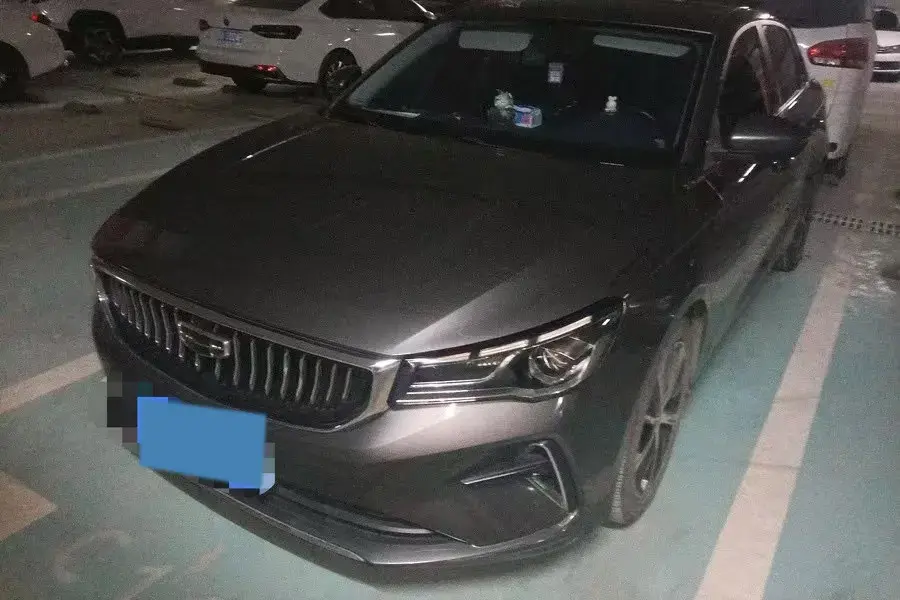 2022 Geely Emgrand 1.5L 114HP L4 CVT