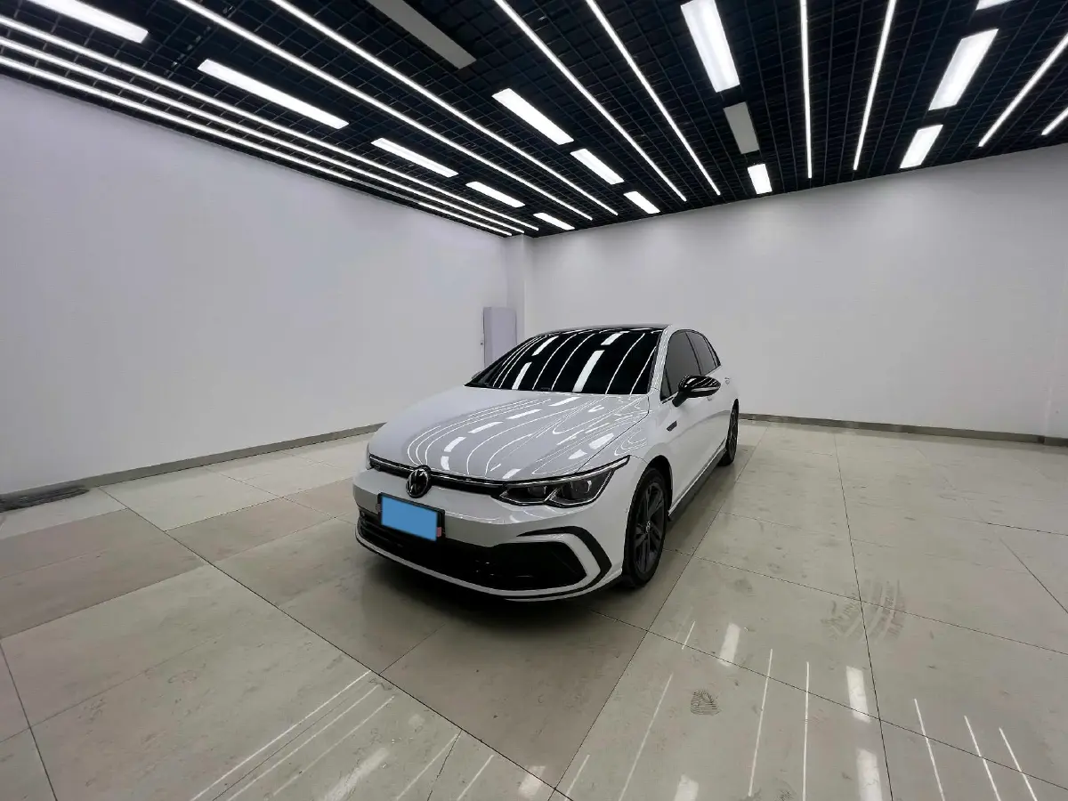 2021 Volkswagen Golf 1.4T 150HP L4 7DCT