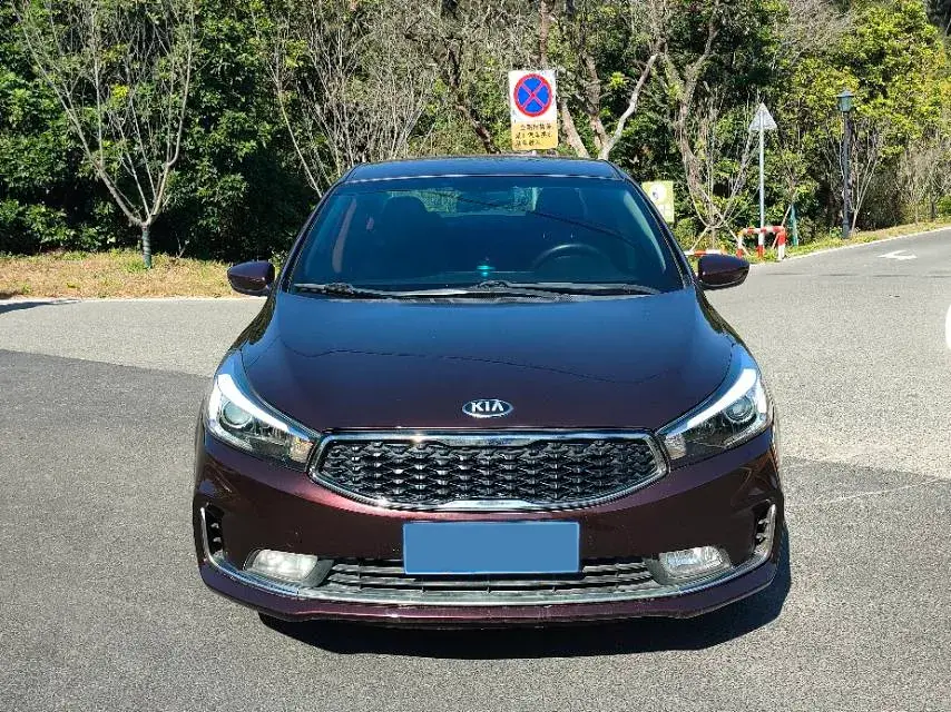 2016 KIA K3 thumbnail 3