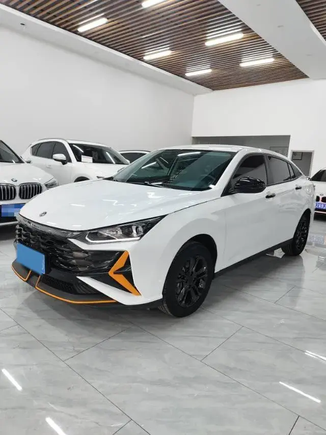 2025 DongFeng Aeolus YiXuan 1.5L 125HP L4 6DCT